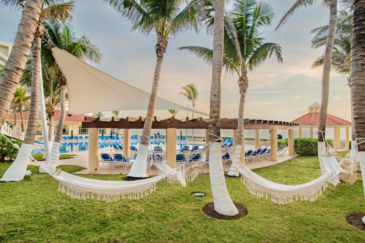 Gr Solaris Cancún Exterior foto